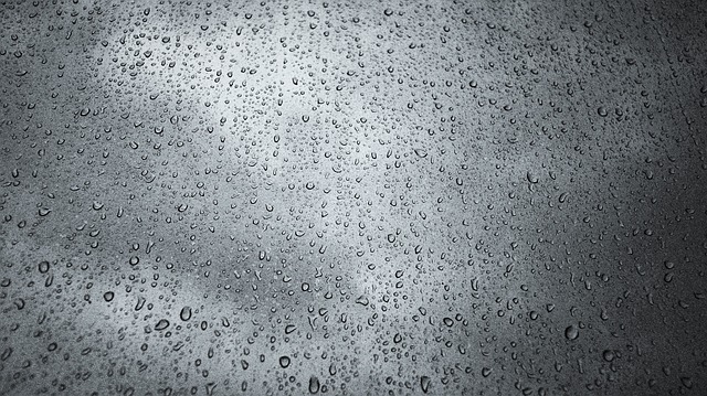 raindrops-3216607_640